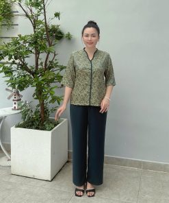 Alternative view of Đồ Bộ Trung Niên Bộ Lụa Gấm 2 Da Cao Cấp Đơn Giản, Tinh Tế